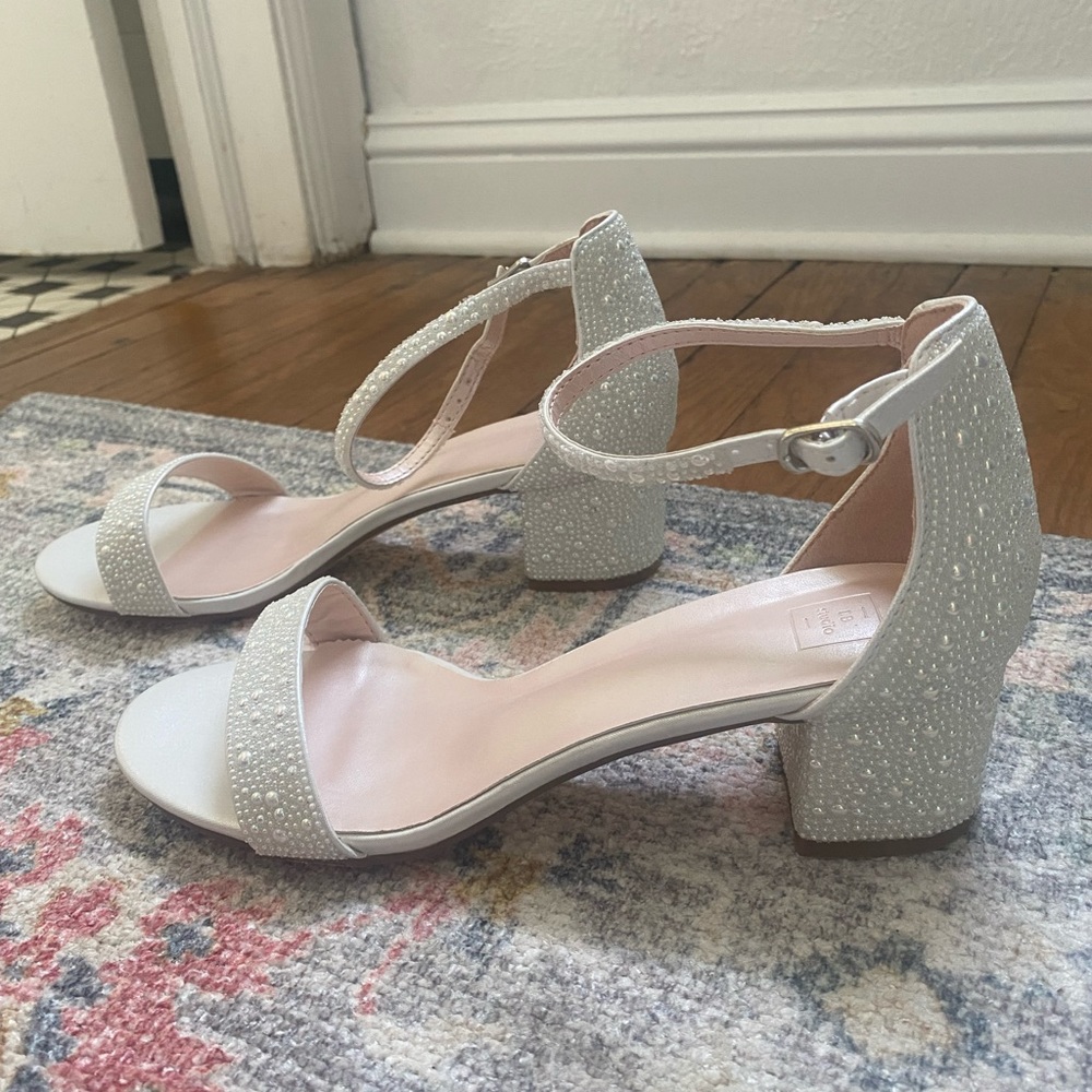 Brand new, never worn. White iridescent pearl low block heel sandals, size 9